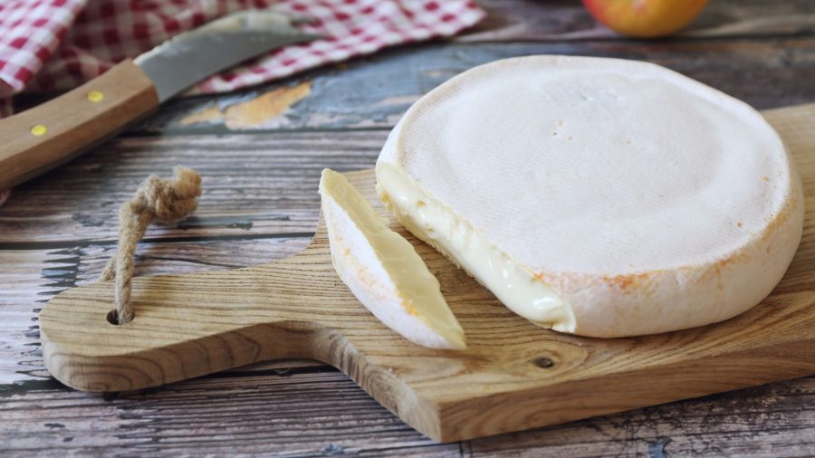 10 Most Delicious Types of French Cheese: Mimolette, Chaource, Blue cheese, Brie... 