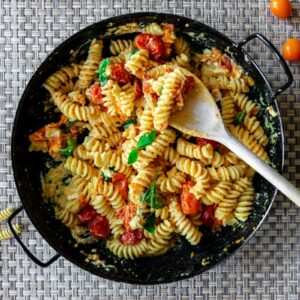 Baked feta pasta recipe